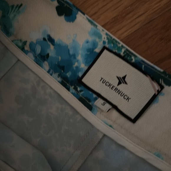 Floral Wide-Leg Pants - Picture 2 of 6